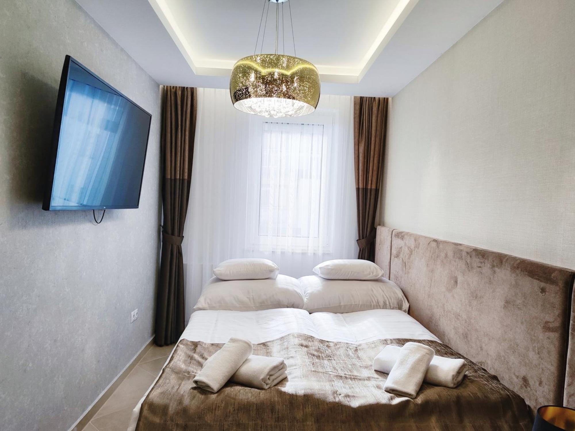 Royal Liberty Apartment ケストヘイ エクステリア 写真