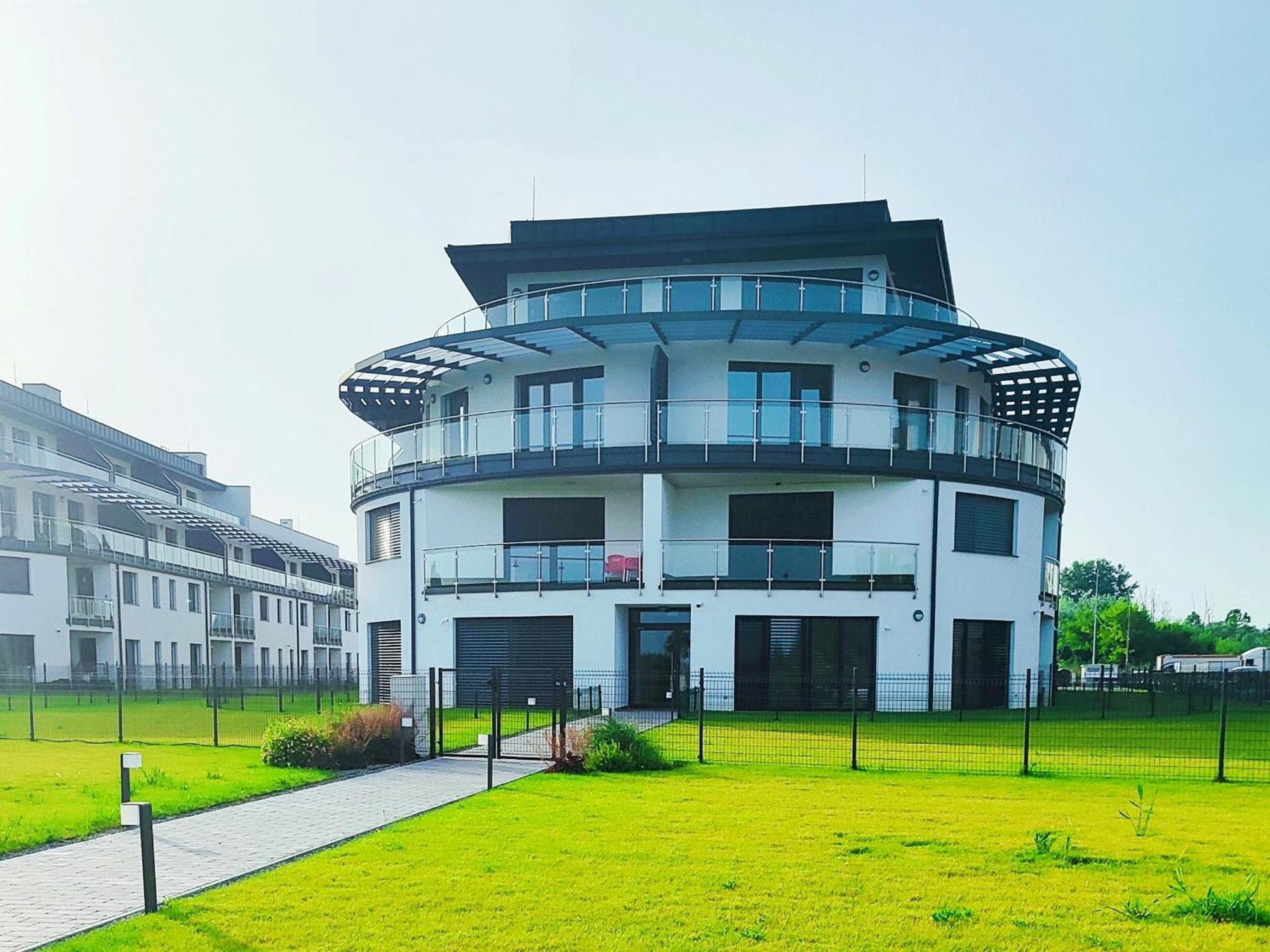 Royal Liberty Apartment ケストヘイ エクステリア 写真